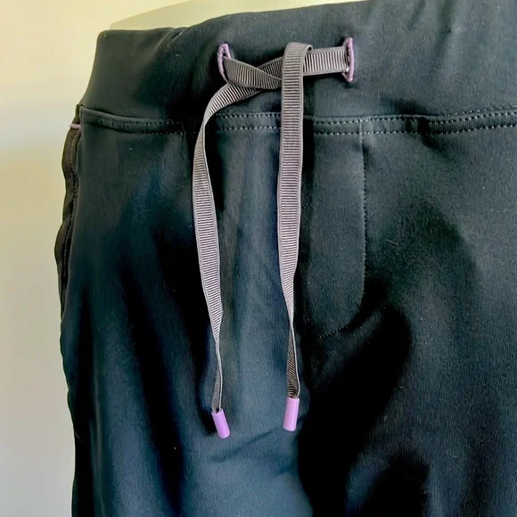 Title Nine Ascent 2.0 Hiking Pants - Picture 4 of 12